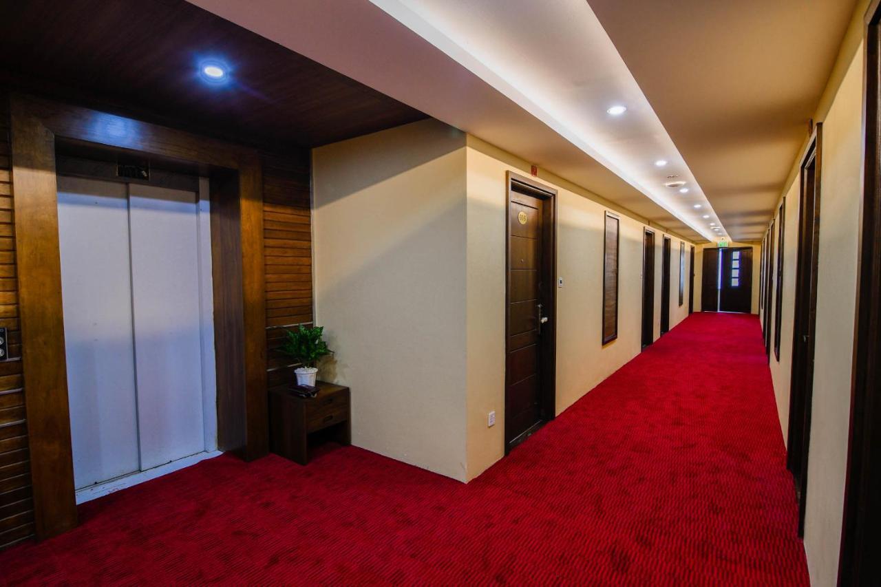 Hotel New Wave Mandalaj Kültér fotó