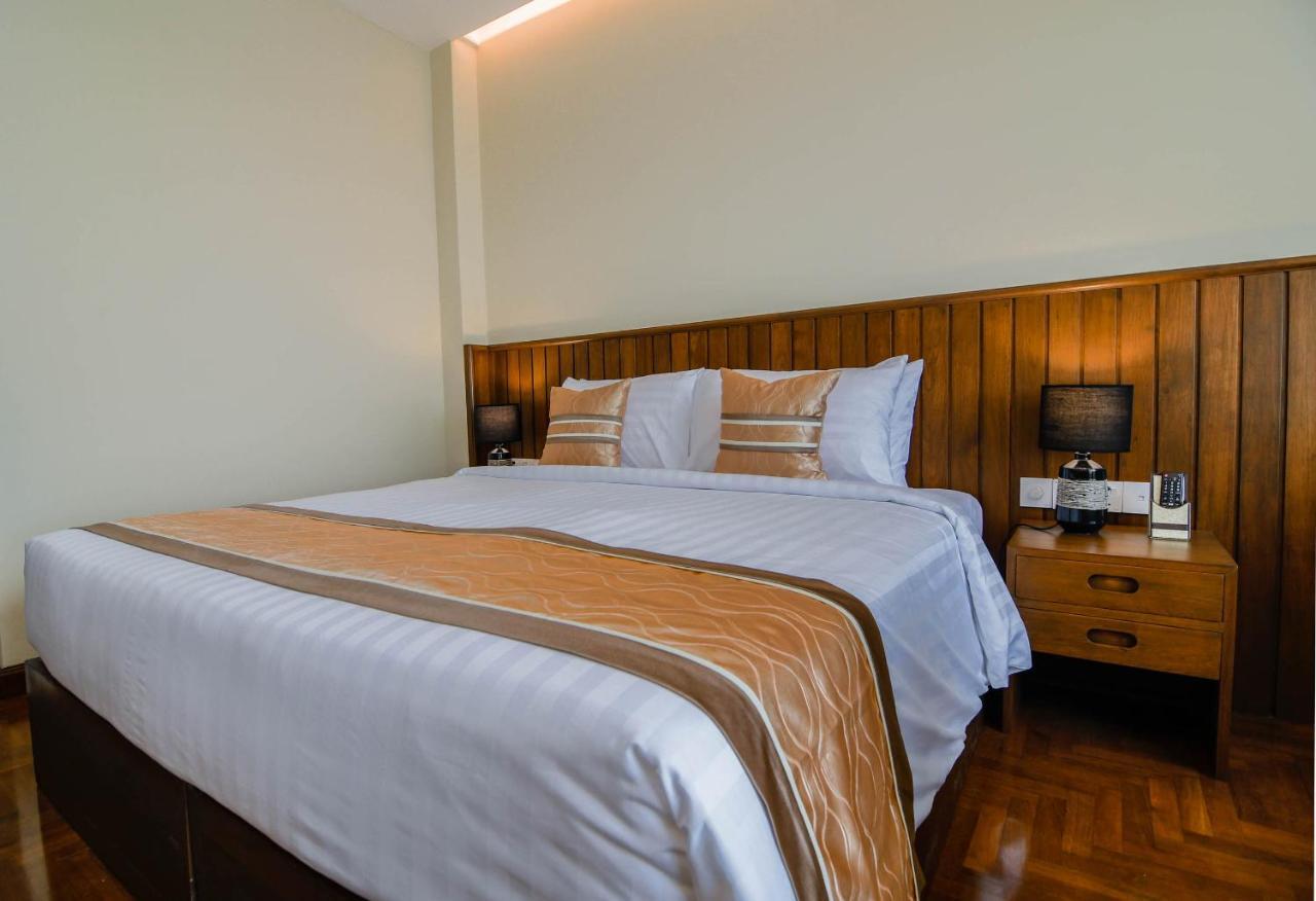 Hotel New Wave Mandalaj Kültér fotó